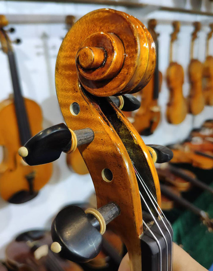 2年風(fēng)干歐料高端小提琴"