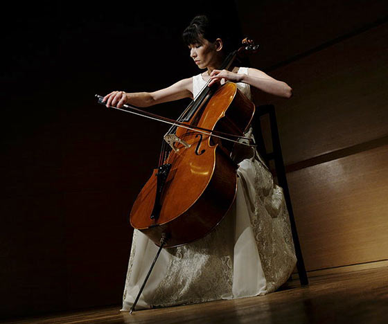 高手們是如何通過聽音選購大提琴的